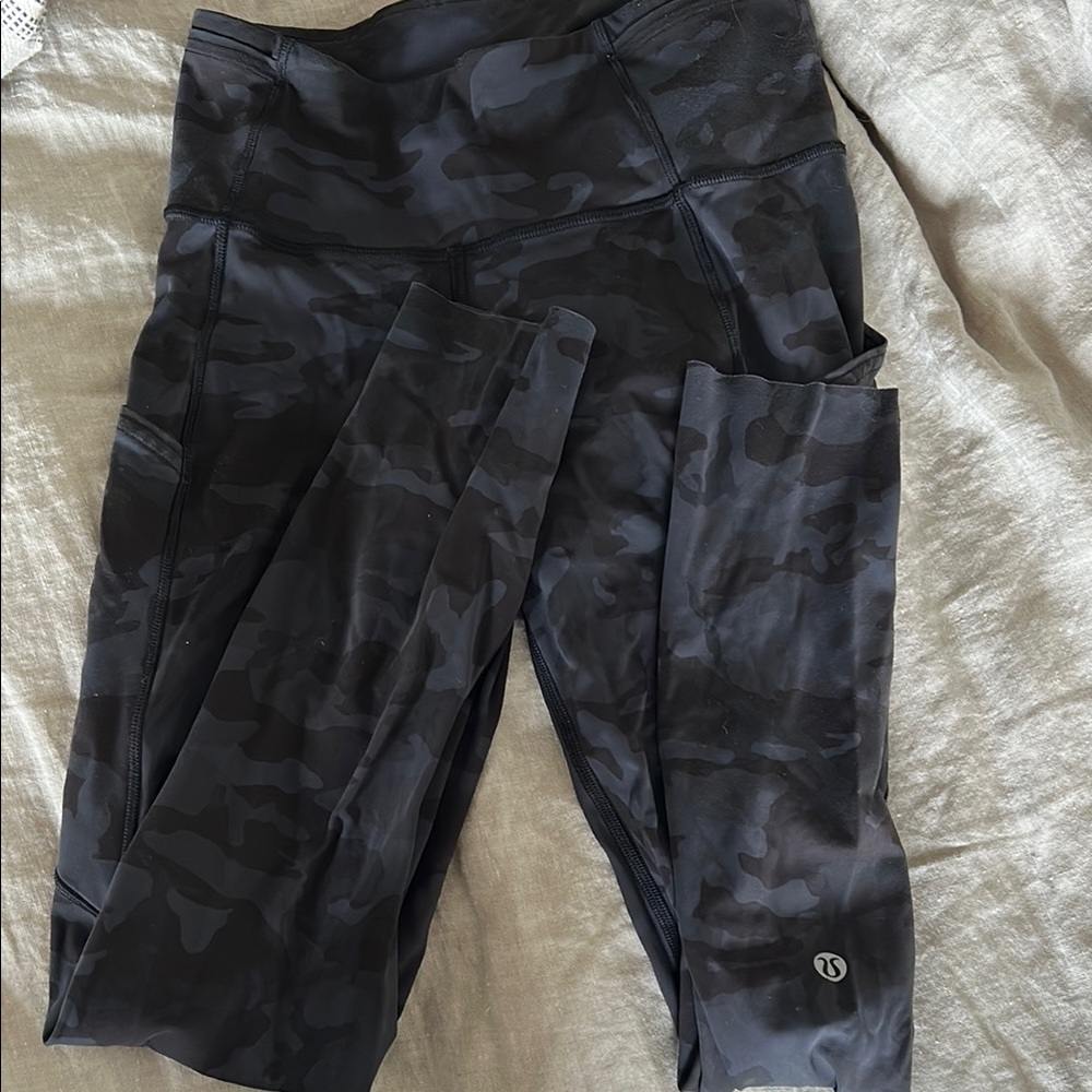 Lululemon fast and free camo